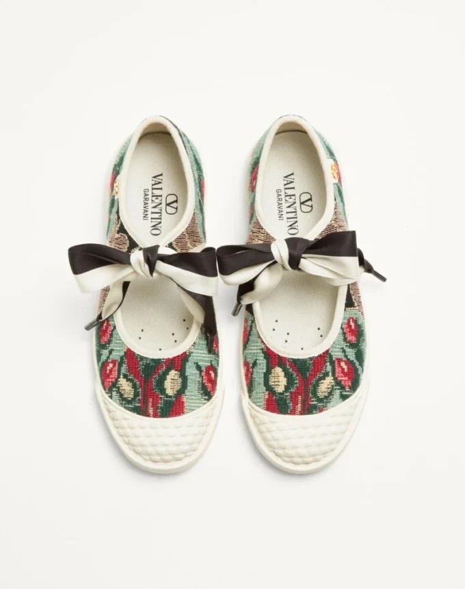 Ballerina Bay By Bay Sneaker από ύφασμα Jacquard με κεντημένα λουλούδια Ballerina Bay By Bay Sneaker από ύφασμα Jacquard με κεντημένα λουλούδια