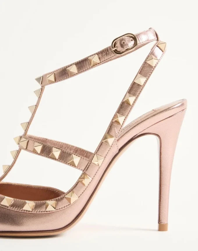 Γόβες Rockstud από πλαστικοποιημένο δέρμα νάπα 100 mm Γόβες Rockstud από πλαστικοποιημένο δέρμα νάπα 100 mm