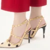 Γόβες Rockstud με κεντήματα Plus de Pois 100 mm