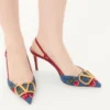 Γόβες Slingback με υπογραφή Vlogo σε τζιν με κεντημένο σχέδιο Cherryfic 80 mm Γόβες Slingback με υπογραφή Vlogo σε τζιν με κεντημένο σχέδιο Cherryfic 80 mm