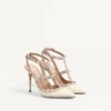 Γυαλιστερά γόβα Rockstud Caged Pump 100Mm