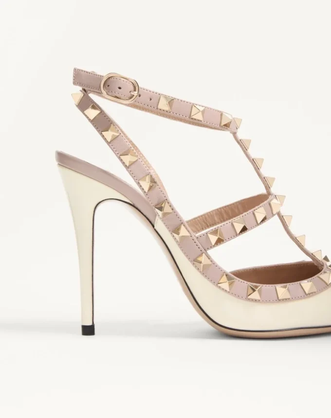Γυαλιστερά γόβα Rockstud Caged Pump 100Mm