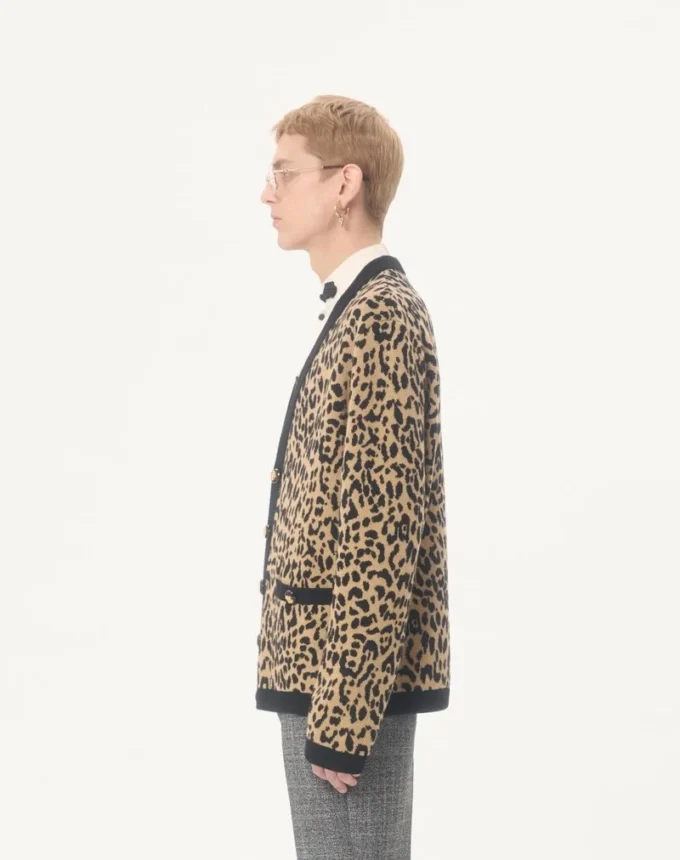 Καρδιγκάν από μαλλί Valentino με ζακάρ Fauve Eclat Animal Print Καρδιγκάν από μαλλί Valentino με ζακάρ Fauve Eclat Animal Print