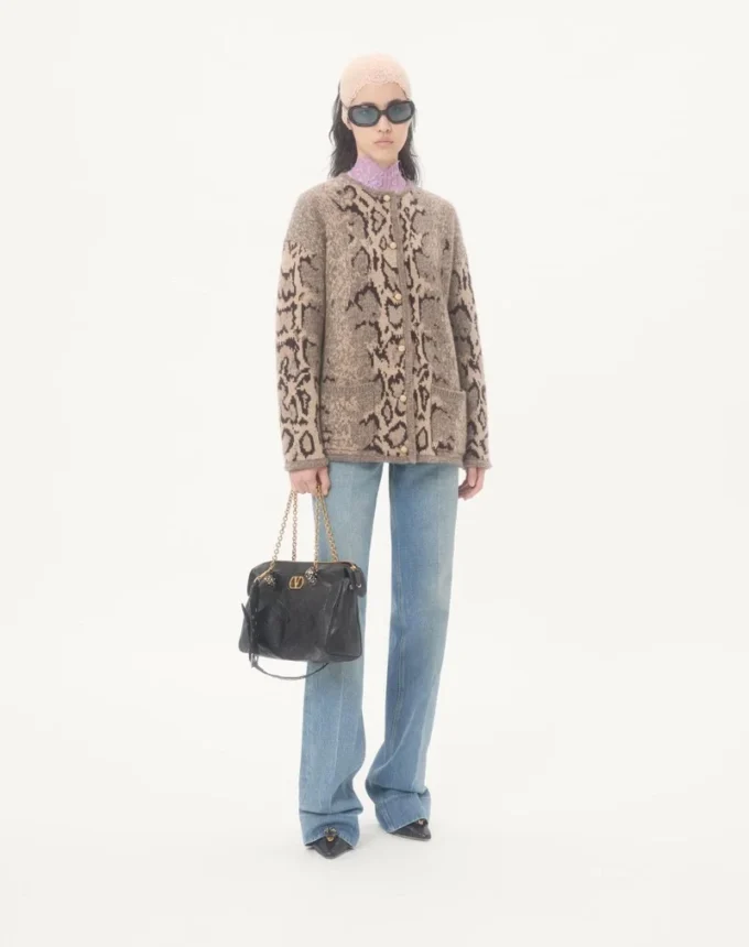 Κασμιρένια ζακέτα με animal print
