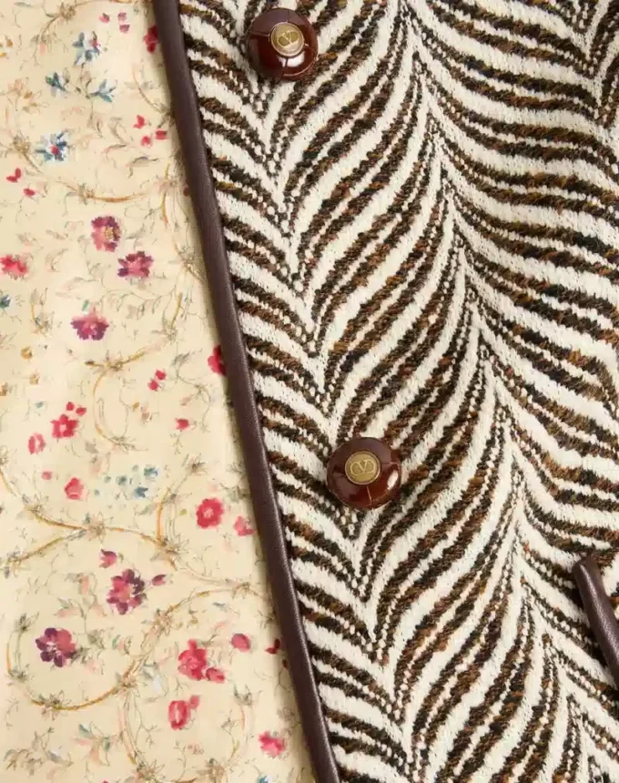 Καστανό καμπαρντίνο από μαλλί με Fauve Eclat Animal Print Καστανό καμπαρντίνο από μαλλί με Fauve Eclat Animal Print