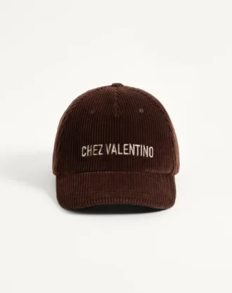 Κουκούλα μπέιζμπολ Chez Valentino από βελούδο με κεντήματα