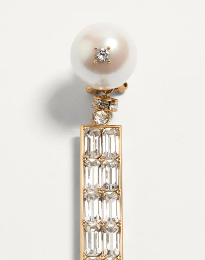 Μεταλλικά σκουλαρίκια San Fin με κρύσταλλα Swarovski® και μαργαριτάρια Μεταλλικά σκουλαρίκια San Fin με κρύσταλλα Swarovski® και μαργαριτάρια