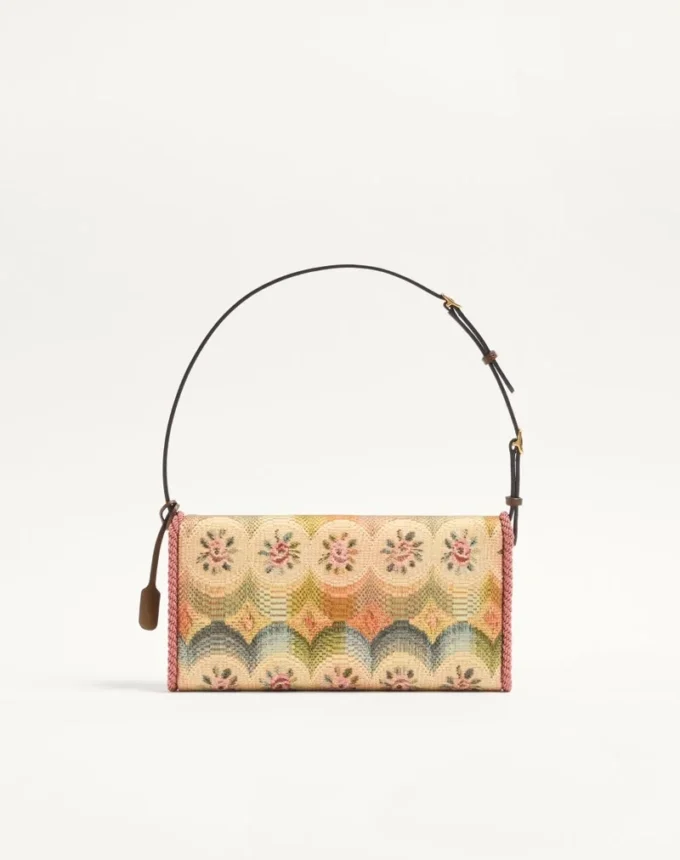 Μικρή τσάντα ώμου Valentino Garavani DeVain από ύφασμα Jacquard Apres L’Hiver Μικρή τσάντα ώμου Valentino Garavani DeVain από ύφασμα Jacquard Apres L’Hiver