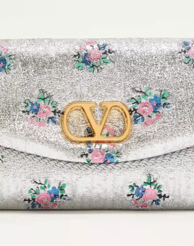 Μικρή τσάντα ώμου Valentino Garavani DeVain από ύφασμα Jacquard με floral μοτίβο Lurex Μικρή τσάντα ώμου Valentino Garavani DeVain από ύφασμα Jacquard με floral μοτίβο Lurex