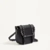 Μικρή τσάντα Rockstud Grainy Calfskin Crossbody