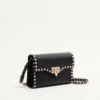 Μικρή τσάντα Rockstud Grainy Calfskin Crossbody Μικρή τσάντα Rockstud Grainy Calfskin Crossbody