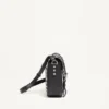 Μικρή τσάντα Rockstud Grainy Calfskin Crossbody