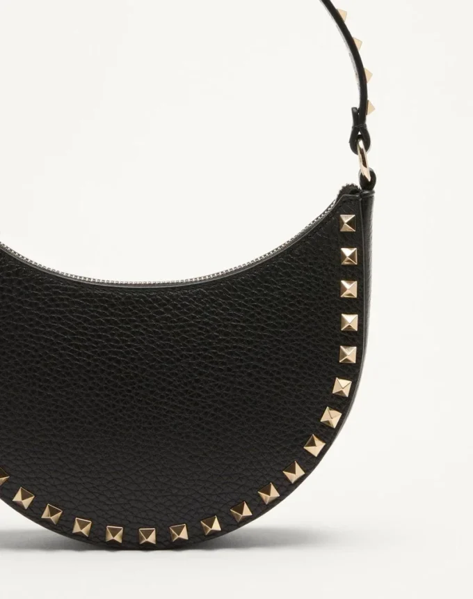 Μίνι τσάντα Rockstud Hobo από δέρμα μοσχαριού με κόκκους Μίνι τσάντα Rockstud Hobo από δέρμα μοσχαριού με κόκκους