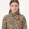 Παλτό από ύφασμα με animalier print Παλτό από ύφασμα με animalier print