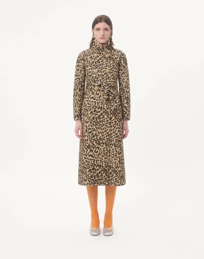 Παλτό από ύφασμα με animalier print Παλτό από ύφασμα με animalier print