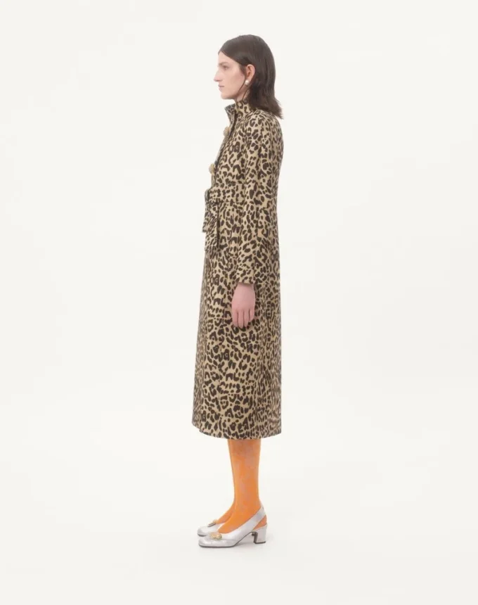 Παλτό από ύφασμα με animalier print Παλτό από ύφασμα με animalier print