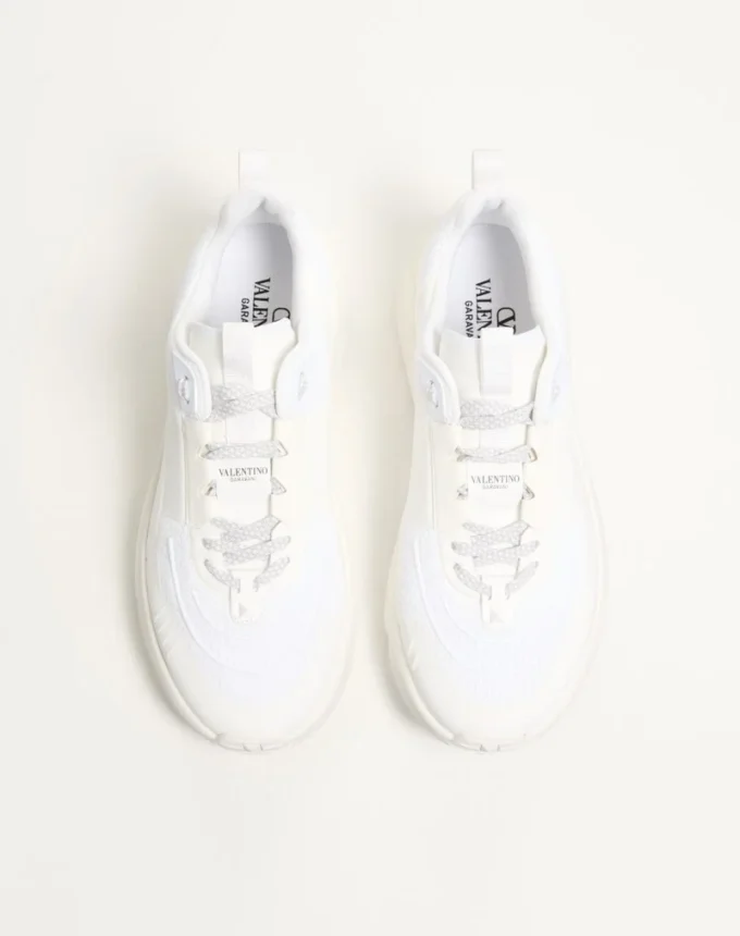Παπούτσια True Act Low Top από πλέγμα και καουτσούκ