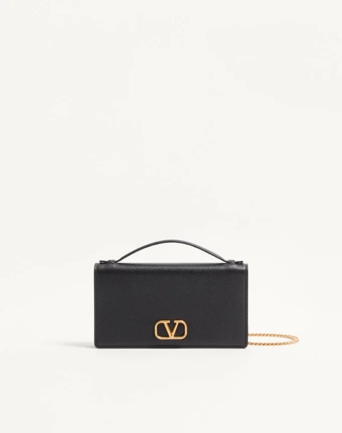 Πορτοφόλι VLogo Signature Grainy Calfskin με αλυσίδα Πορτοφόλι VLogo Signature Grainy Calfskin με αλυσίδα