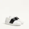 Rockstud Untitled Sneaker από δέρμα μοσχαριού με καρφιά σε τόνους Rockstud Untitled Sneaker από δέρμα μοσχαριού με καρφιά σε τόνους