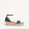 Σανδάλια Rockstud Double Flatform από τζιν 55 mm Σανδάλια Rockstud Double Flatform από τζιν 55 mm