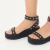 Σανδάλια Rockstud Flatform από δέρμα μοσχαριού 45 mm Σανδάλια Rockstud Flatform από δέρμα μοσχαριού 45 mm
