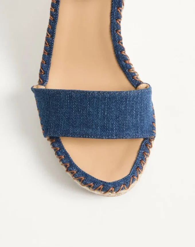 Σανδάλια Rockstud με διπλή σόλα από τζιν 105 mm Σανδάλια Rockstud με διπλή σόλα από τζιν 105 mm