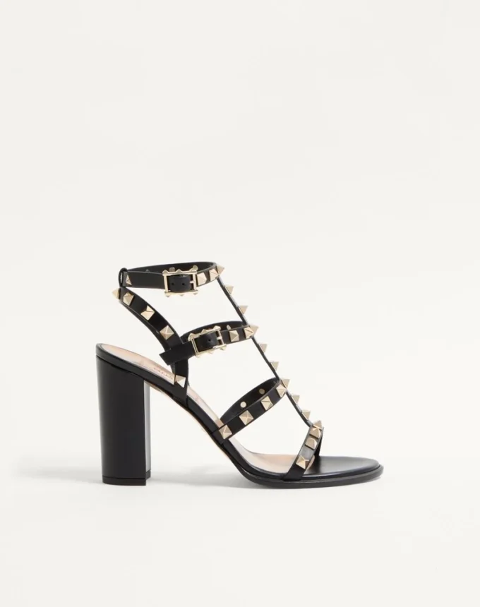 Σανδάλια Rockstud με λουράκι στον αστράγαλο 90 mm