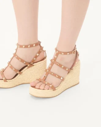 Σανδάλια Rockstud με λουράκια από δέρμα μοσχαριού 95 mm