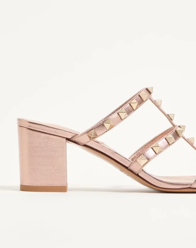 Σανδάλια Rockstud Slide από πλαστικοποιημένο δέρμα νάπα 60 mm