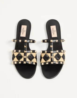 Σανδάλια Rockstud Slide με κεντημένο σχέδιο καρό από ραφία