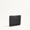 Τσάντα clutch Vlogo Signature από κοκκώδες δέρμα μοσχαριού Τσάντα clutch Vlogo Signature από κοκκώδες δέρμα μοσχαριού
