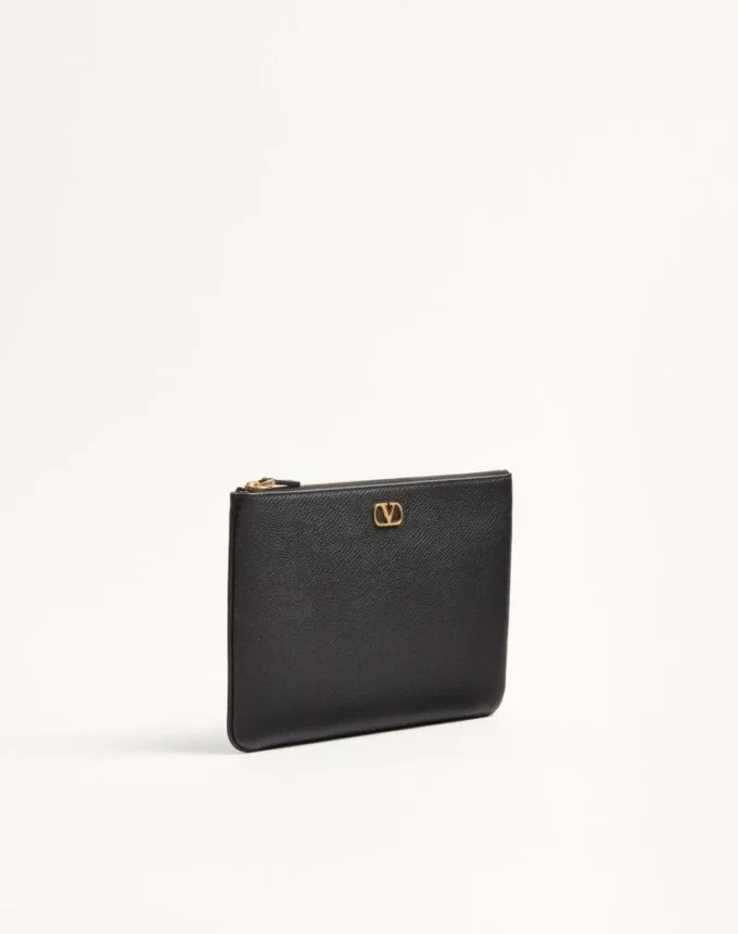 Τσάντα clutch Vlogo Signature από κοκκώδες δέρμα μοσχαριού Τσάντα clutch Vlogo Signature από κοκκώδες δέρμα μοσχαριού