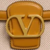 Τσάντα ώμου Valentino Garavani 9To5 από καμβά Τσάντα ώμου Valentino Garavani 9To5 από καμβά