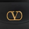Τσάντα ώμου Valentino Garavani Vain από γυαλιστερό δέρμα μοσχαριού Τσάντα ώμου Valentino Garavani Vain από γυαλιστερό δέρμα μοσχαριού