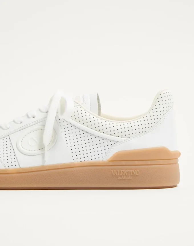 Upvillage Low-Top Sneaker από διάτρητο δέρμα Nappa Upvillage Low-Top Sneaker από διάτρητο δέρμα Nappa