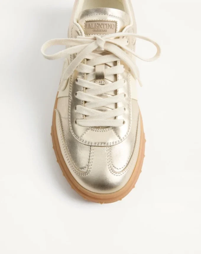 Upvillage Trainer από πλαστικοποιημένο δέρμα μοσχαριού με λωρίδα από δέρμα μοσχαριού Nappa Upvillage Trainer από πλαστικοποιημένο δέρμα μοσχαριού με λωρίδα από δέρμα μοσχαριού Nappa