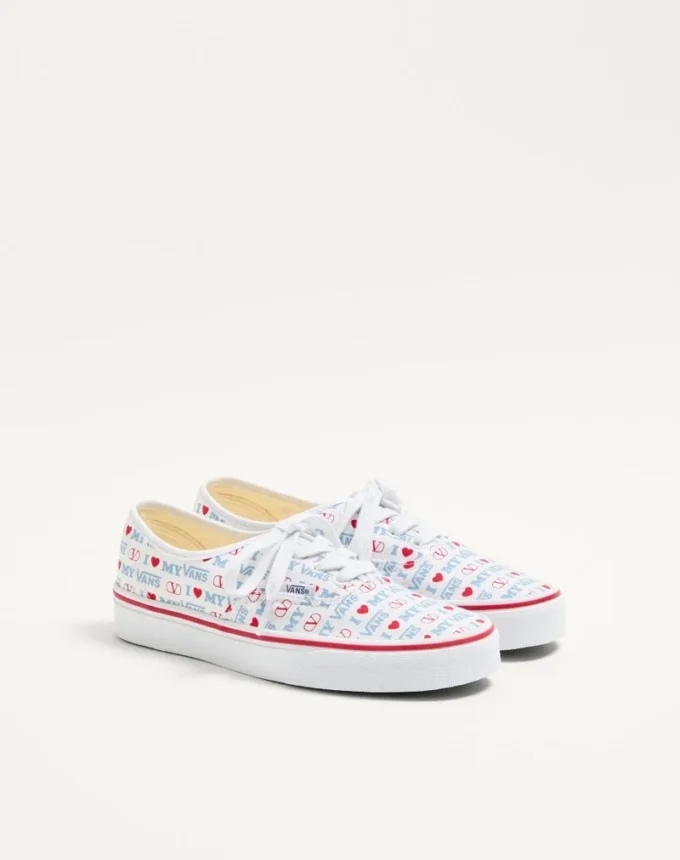 Valentino Garavani και Vans χαμηλά αθλητικά παπούτσια από ύφασμα με τύπωμα Valentino Vans Love Valentino Garavani και Vans χαμηλά αθλητικά παπούτσια από ύφασμα με τύπωμα Valentino Vans Love