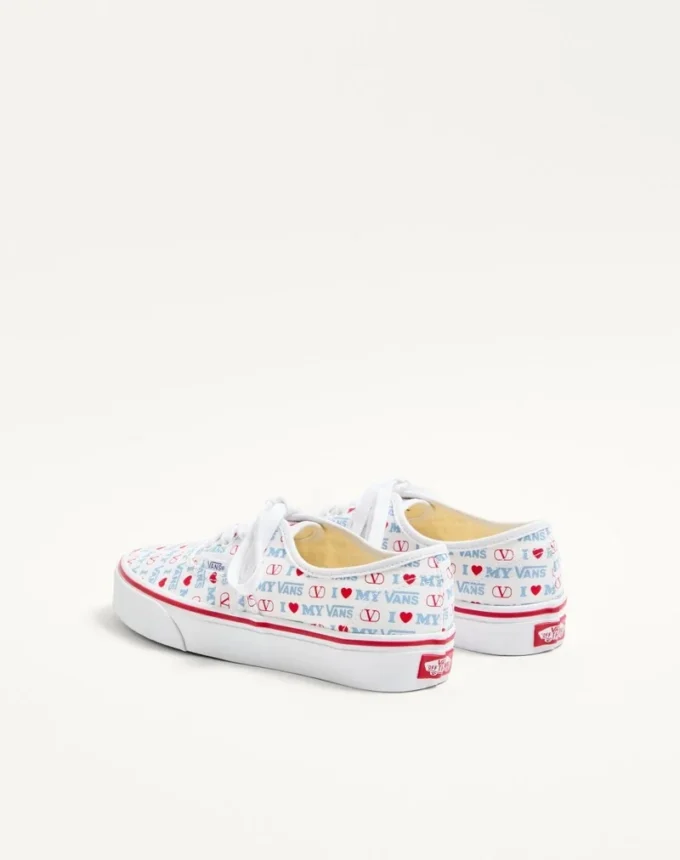 Valentino Garavani και Vans χαμηλά αθλητικά παπούτσια από ύφασμα με τύπωμα Valentino Vans Love Valentino Garavani και Vans χαμηλά αθλητικά παπούτσια από ύφασμα με τύπωμα Valentino Vans Love