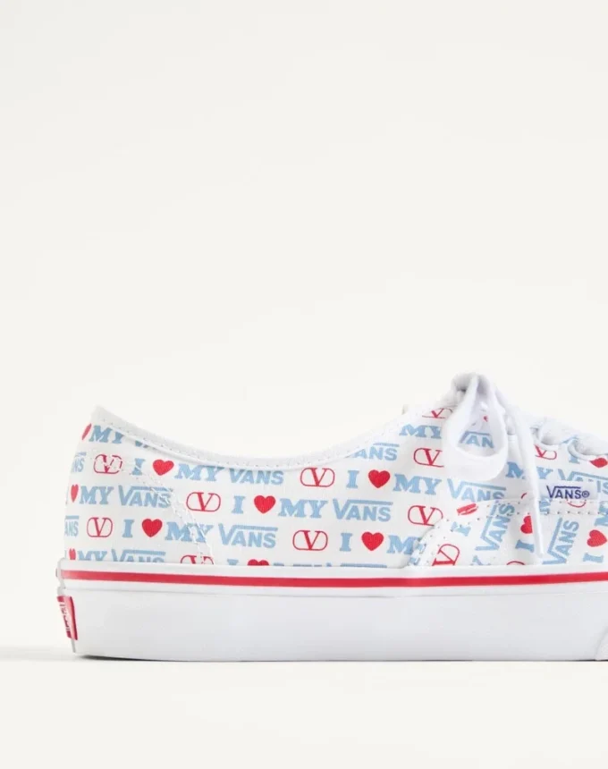 Valentino Garavani και Vans χαμηλά αθλητικά παπούτσια από ύφασμα με τύπωμα Valentino Vans Love Valentino Garavani και Vans χαμηλά αθλητικά παπούτσια από ύφασμα με τύπωμα Valentino Vans Love