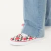 Valentino Garavani και Vans χαμηλά αθλητικά παπούτσια από ύφασμα με τυπωμένο λογότυπο V σε μοτίβο σκακιέρας και λεπτομέρειες με πουά Valentino Garavani και Vans χαμηλά αθλητικά παπούτσια από ύφασμα με τυπωμένο λογότυπο V σε μοτίβο σκακιέρας και λεπτομέρειες με πουά