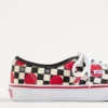 Valentino Garavani και Vans χαμηλά αθλητικά παπούτσια από ύφασμα με τυπωμένο λογότυπο V σε μοτίβο σκακιέρας και λεπτομέρειες με πουά Valentino Garavani και Vans χαμηλά αθλητικά παπούτσια από ύφασμα με τυπωμένο λογότυπο V σε μοτίβο σκακιέρας και λεπτομέρειες με πουά