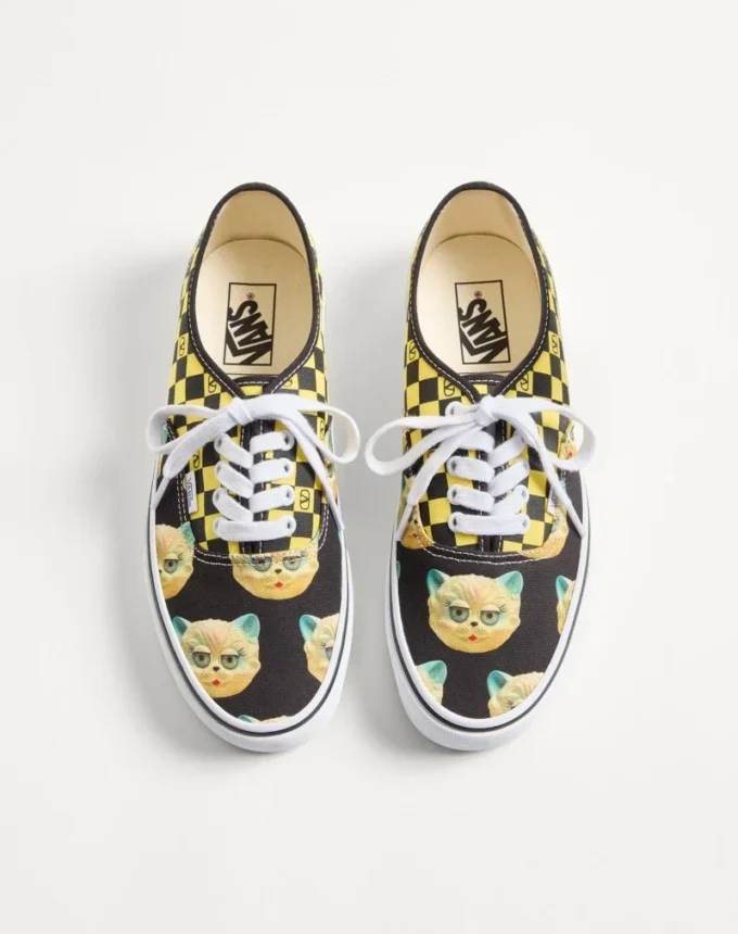 Valentino Garavani και Vans χαμηλά αθλητικά παπούτσια από ύφασμα με VLogo Checkerboard Print και Le Chat De La Maison Print Valentino Garavani και Vans χαμηλά αθλητικά παπούτσια από ύφασμα με VLogo Checkerboard Print και Le Chat De La Maison Print