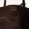 Valentino Garavani Nellcôte Μεγάλη κεντημένη τσάντα για ψώνια Valentino Garavani Nellcôte Μεγάλη κεντημένη τσάντα για ψώνια