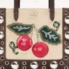 Valentino Garavani Nellcôte Μίνι τσάντα για ψώνια με κεντήματα Valentino Garavani Nellcôte Μίνι τσάντα για ψώνια με κεντήματα
