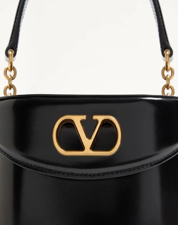 Valentino Garavani Vain Τσάντα καλλυντικών από γυαλιστερό δέρμα μοσχαριού Valentino Garavani Vain Τσάντα καλλυντικών από γυαλιστερό δέρμα μοσχαριού