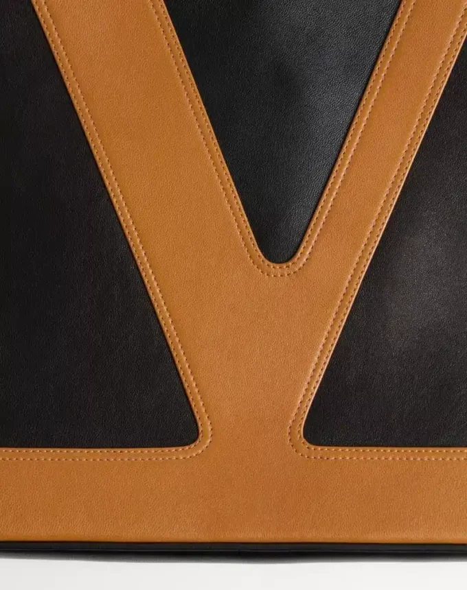 Valentino Garavani Viva Superstar τσάντα από δέρμα νάπα Valentino Garavani Viva Superstar τσάντα από δέρμα νάπα