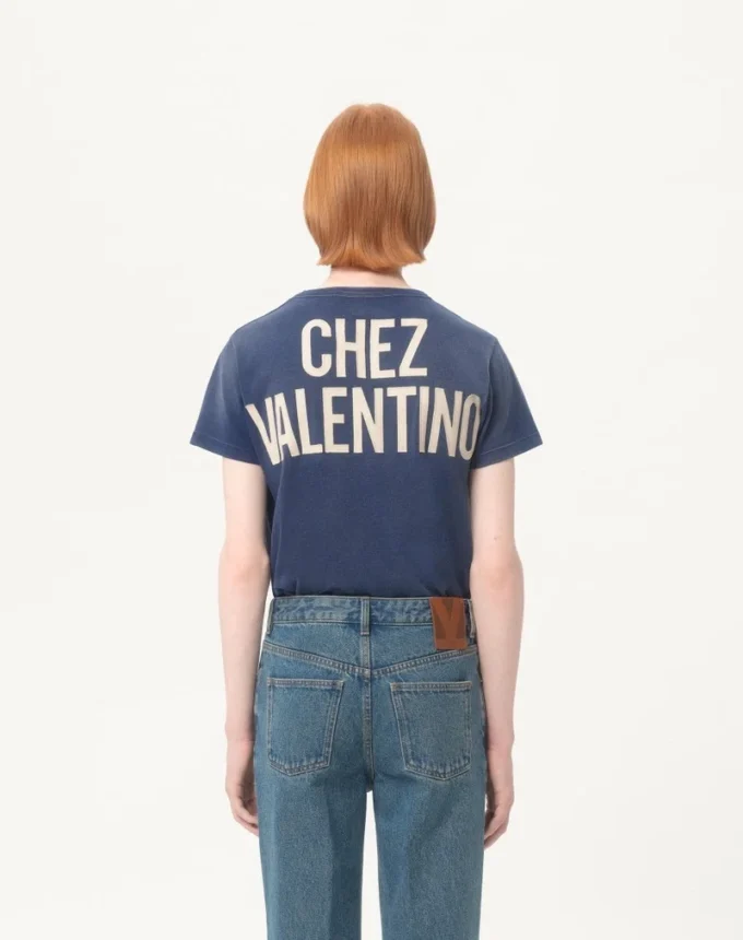 Βαμβακερό T-shirt με εκτύπωση και έμπλαστρο Chez Valentino Βαμβακερό T-shirt με εκτύπωση και έμπλαστρο Chez Valentino