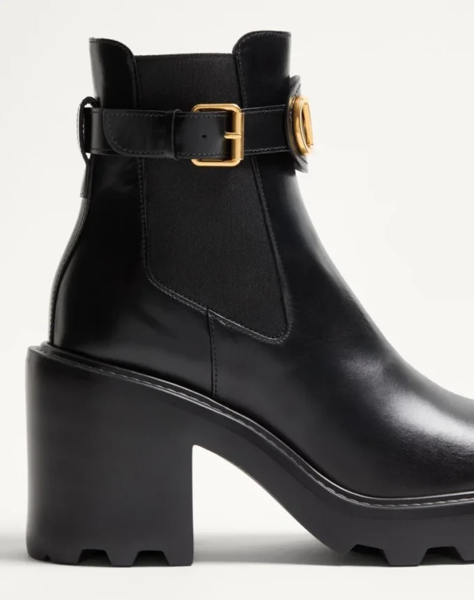 Vlogo Signature Calfskin Beatle 90Mm