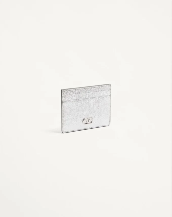 VLogo Signature Cardholder από πλαστικοποιημένο δέρμα μοσχαριού VLogo Signature Cardholder από πλαστικοποιημένο δέρμα μοσχαριού