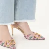 VLogo Signature Slingback Décolleté με κεντημένο σχέδιο Cherryfic 80 mm VLogo Signature Slingback Décolleté με κεντημένο σχέδιο Cherryfic 80 mm